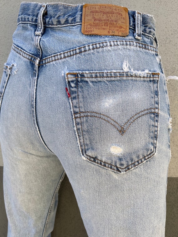 Size 35 Vintage Levis 505 Distressed 