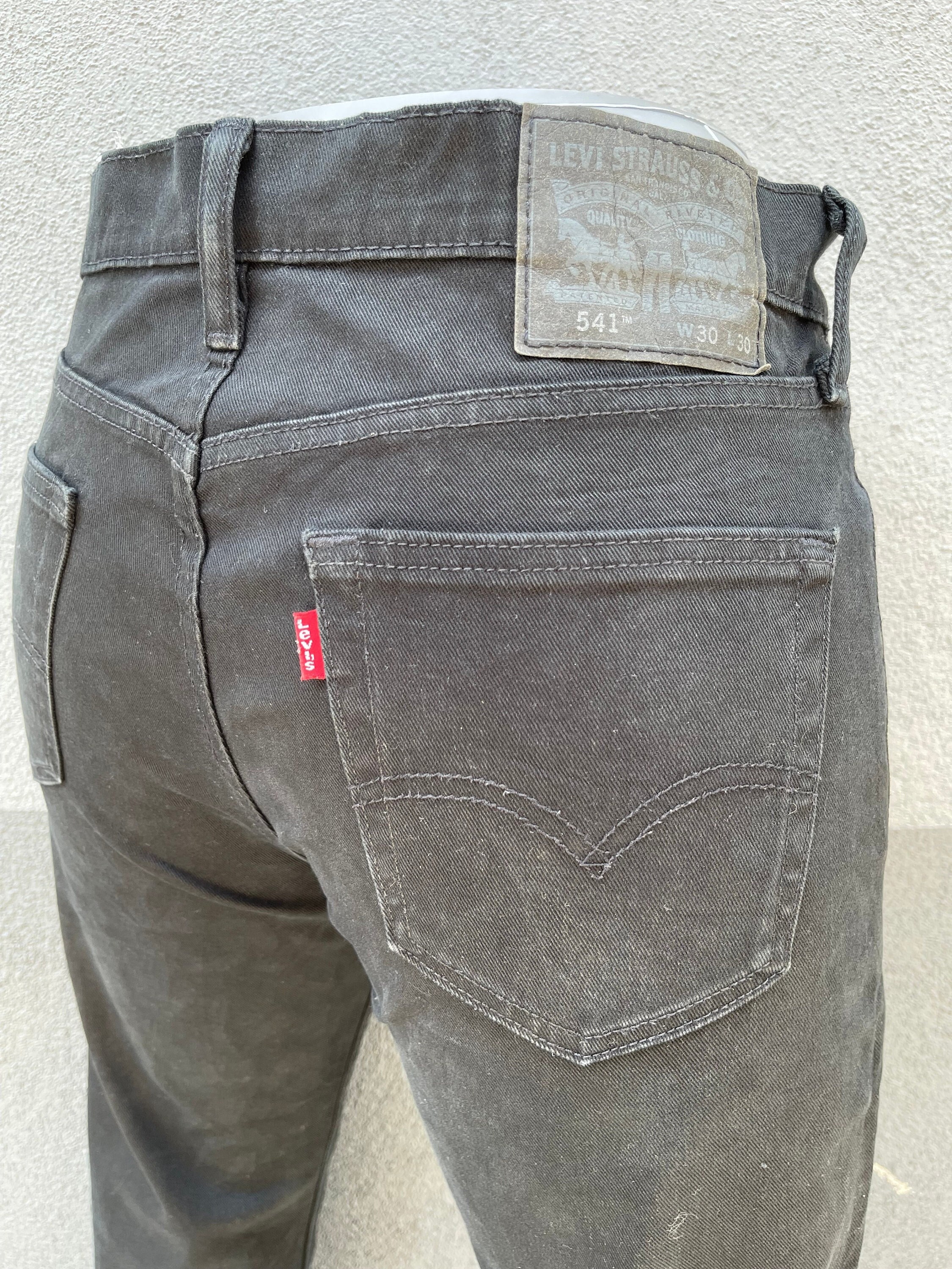 541 levis jeans 