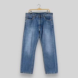 Size 36 Vintage Levis 505 Distressed Jeans Levis Ultra High Rise Medium Wash Denim Levis Y2K Zipper Fly Classic Boyfriend Jeans W36 L29