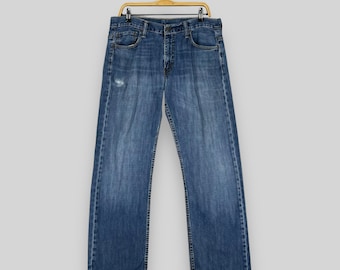 Vintage Levis 569 Jeans 32 X 33 USA Made Stonewash Straight Blue