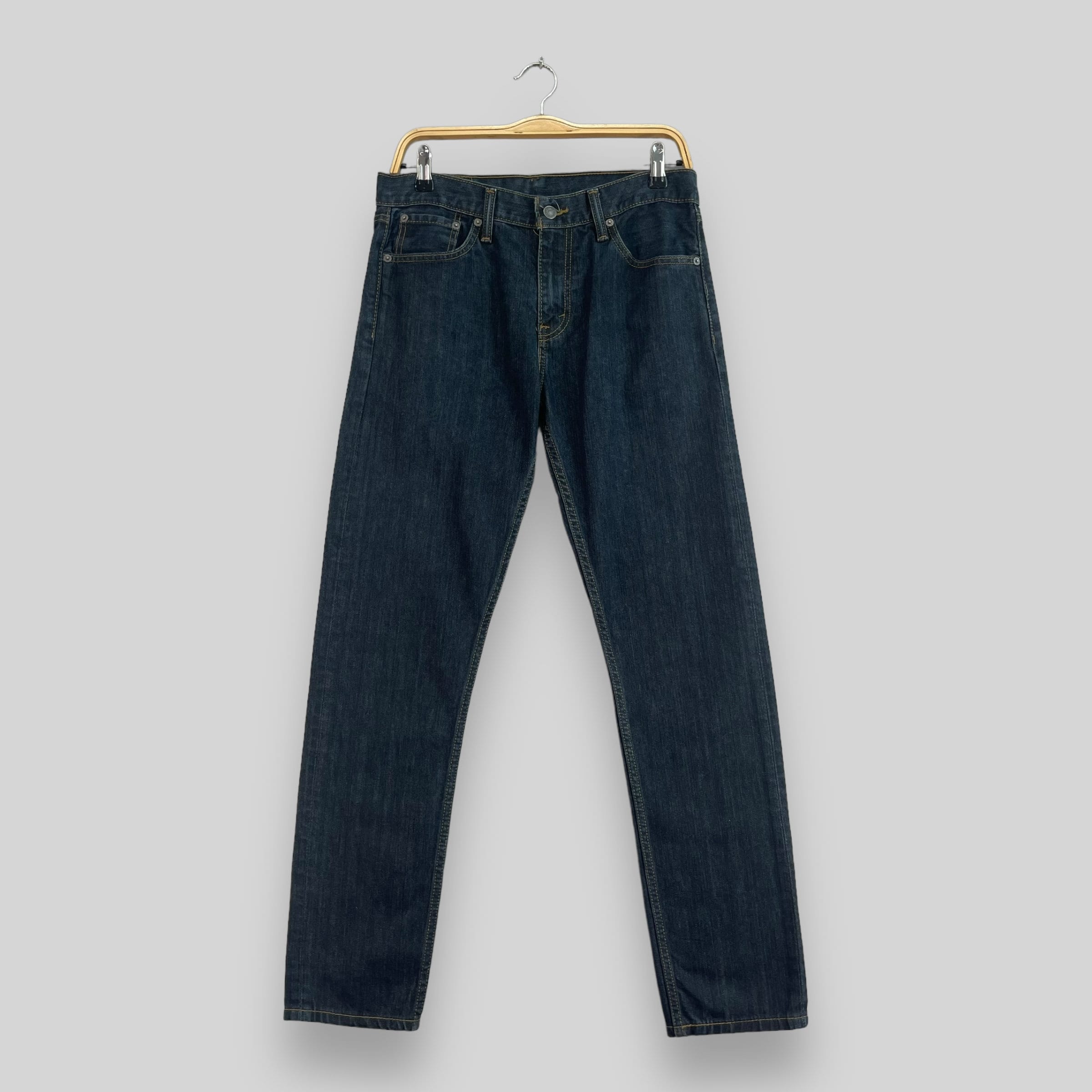 Jean Levi’s 508 Regular – Taille 10 (25x25) – Coupe Conique – Denim – Très Bon état
