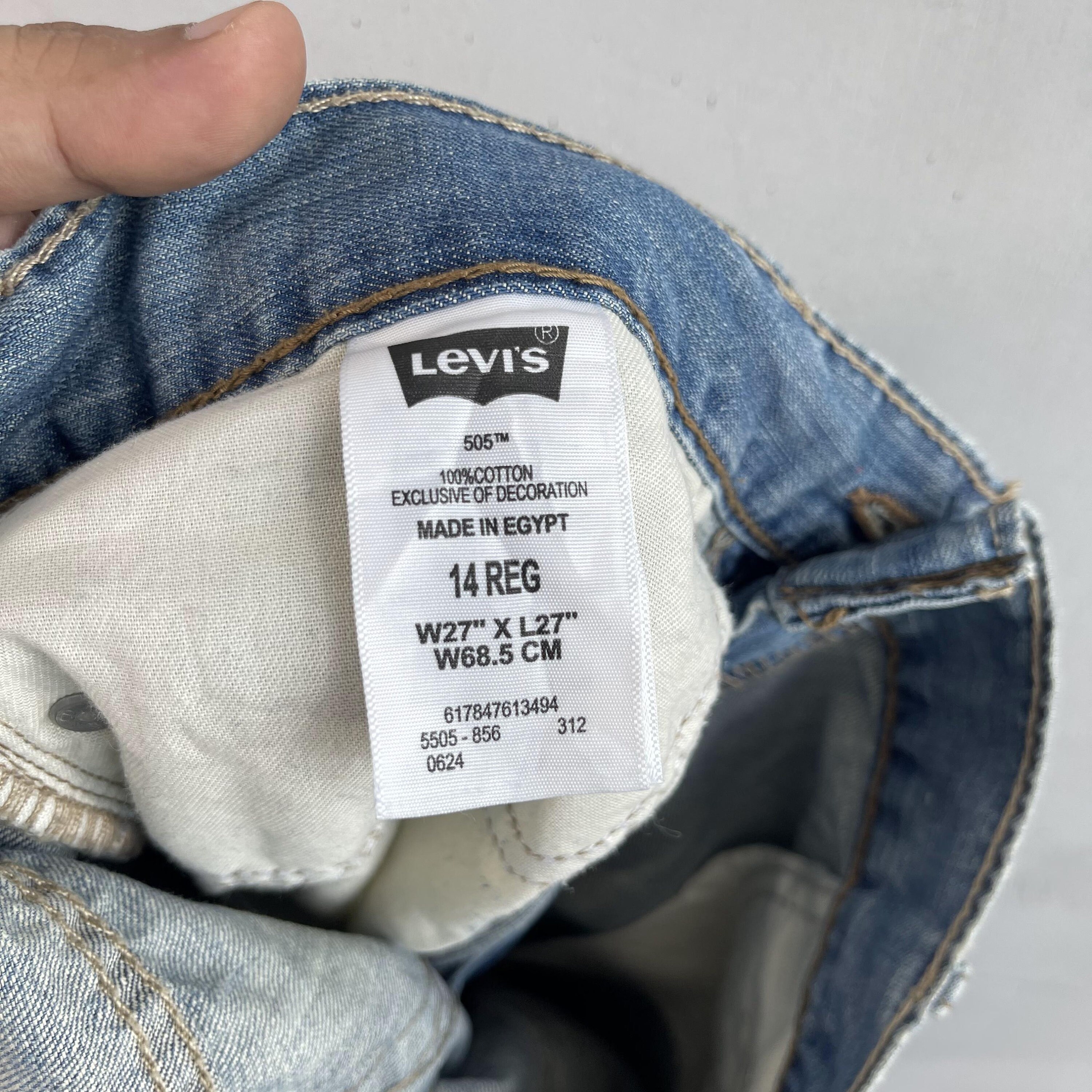 W29 Vintage Levis 505 Distressed Dirty Cutoff Jeans Levis W29 Vintage Levis 505 Distressed Dirty Cutoff Jeans Levis