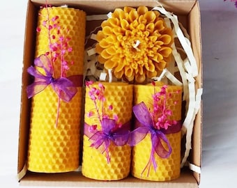 Natural Beeswax Candle Gift Set Hand-Rolled with Dry Flowers