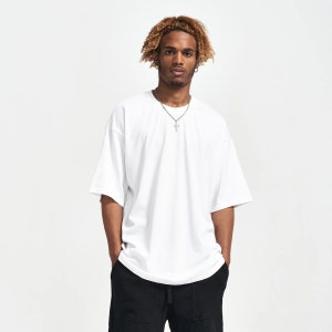 High Quality Streetwear Unisex Boxy T-Shirt Summer Oversized T-Shirt Casual & Comfortable Tees T-shirt for Gym Quality Blank Tee White