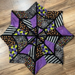 Halloween Spiderweb Quilted Pieced Table Topper