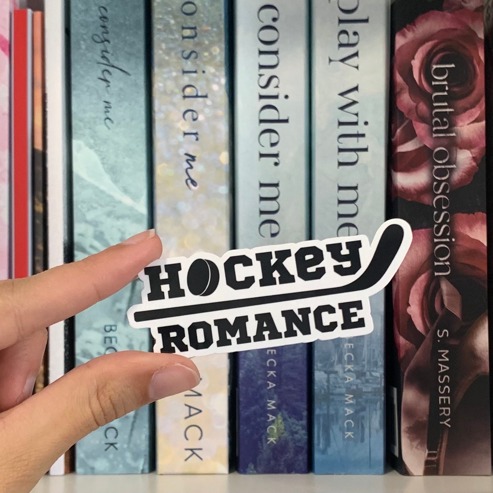 CONSIDER ME e PLAY WITH ME - ROMANCES DE HÓQUEI 