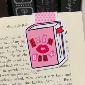 Love Book Magnetic Bookmark | Dark Romance Reader | Smut Reader | Book Lover Gift | Spicy Romance | Villain Lover