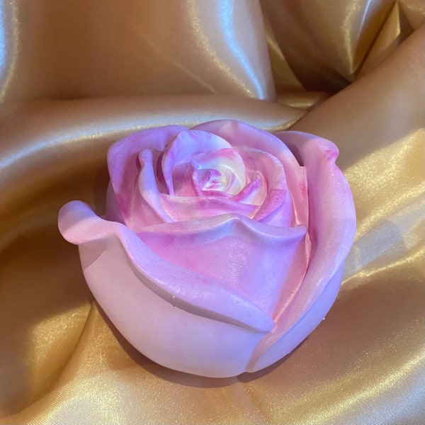 Rosen Skulptur Weiß Rosa, Briefbeschwerer, Dekorative Skulptur für den Schreibtisch oder Schlafzimmer, Dekoration für die Terrasse
