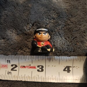B* Vintage TeenyMates Calgary Flames Hockey Player No JERSEY NUMBER