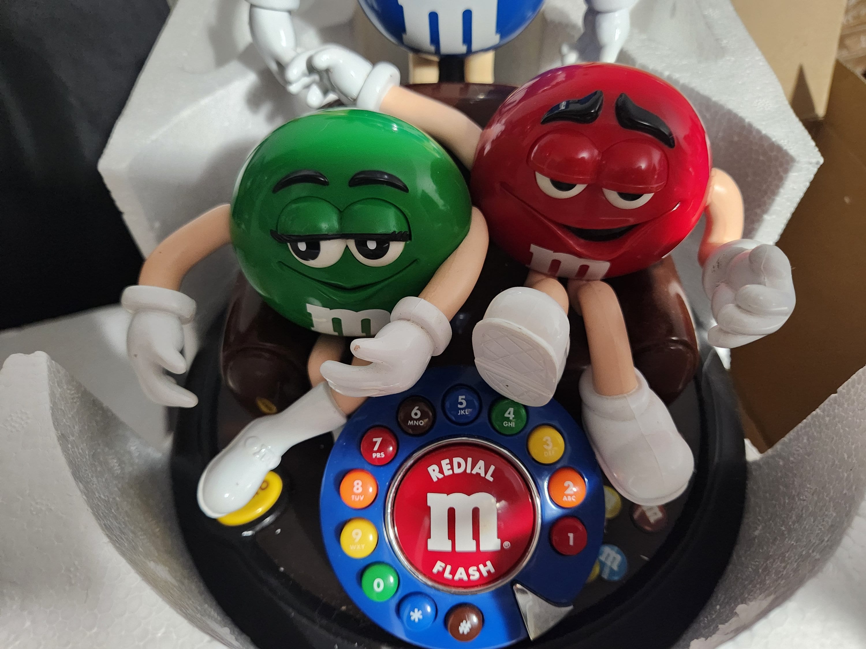 BRAND NEW Vintage M&ms Animated Telephone Lights up and Talks. 3