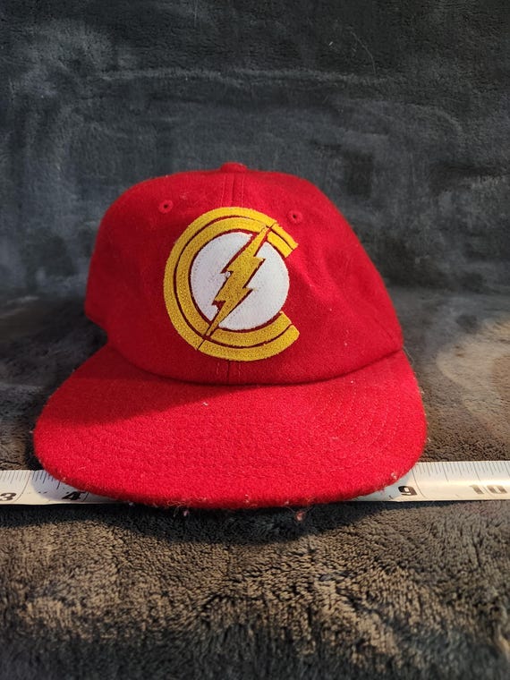 B* DC Comics The Flash Wool Adjustable Embroidere… - image 1