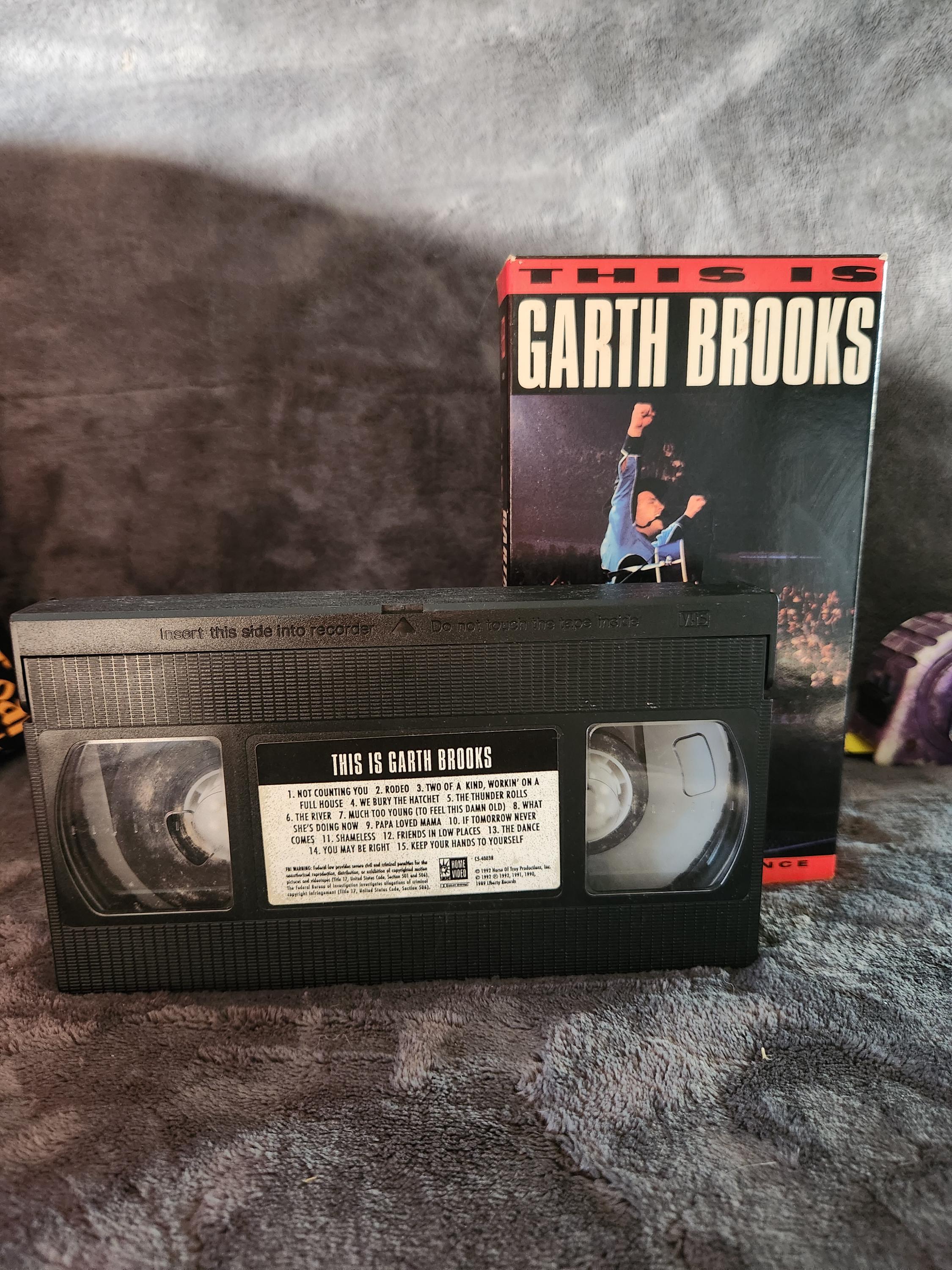 J* Vintage 1992 This is Garth Brooks VHS Tape - Etsy