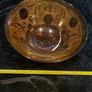 VTG 1970’s Tiara Indiana Glass Amber Sandwich 10&quot; Salad Serving Bowl EUC