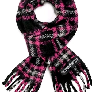 B* Brand New Victoria's Secret Plush Plaid Scarf Black Fuchsia