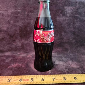 J* Vintage Collectible Coca Cola Bottle Christmas 1998 Edition