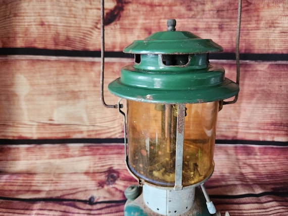 Vintage Coleman Lantern 220F/228F Pyrex Amber Globe 10/1964 Vintage Coleman Lantern 220F/228F Pyrex Amber Globe 10/1964