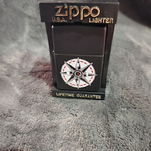 J* New 1998 Zippo Refillable Torch Lighter Marlboro Compass Rose Black Matte