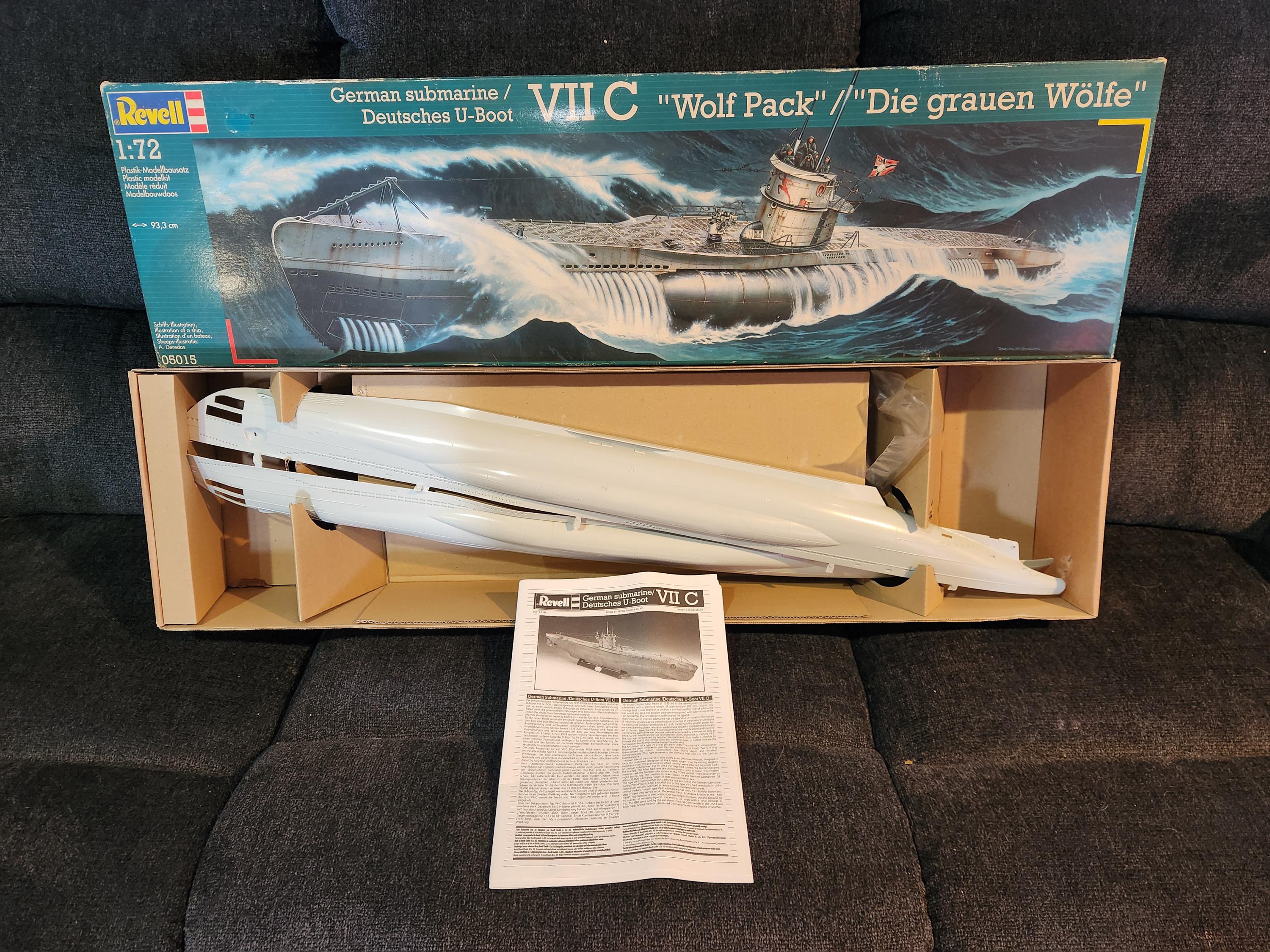 New Vintage Revell Model Kit 05015 1 72 Scale German Submarine New Vintage Revell Model Kit 05015 1 72 Scale German Submarine