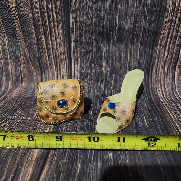 K Collection Figurines Etsy