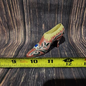 A** Vintage K&#39;s collection high heel shoe figurine