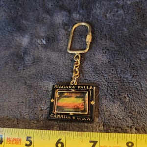 Vintage Schlüsselanhänger Niagara Falls Kanada und USA Schlüsselring Rotating Spinner Fob