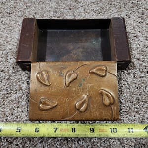 A** Vintage jewelry/trinket box wood and metal leaf design