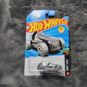 M* 2025 Mattel Hotwheels Pass N Go HW Drop Tops Series 1/5 5/250