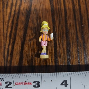 Vintage 1990s Polly Pocket Bluebird Doll Trinket Box - Tiny figurine #124