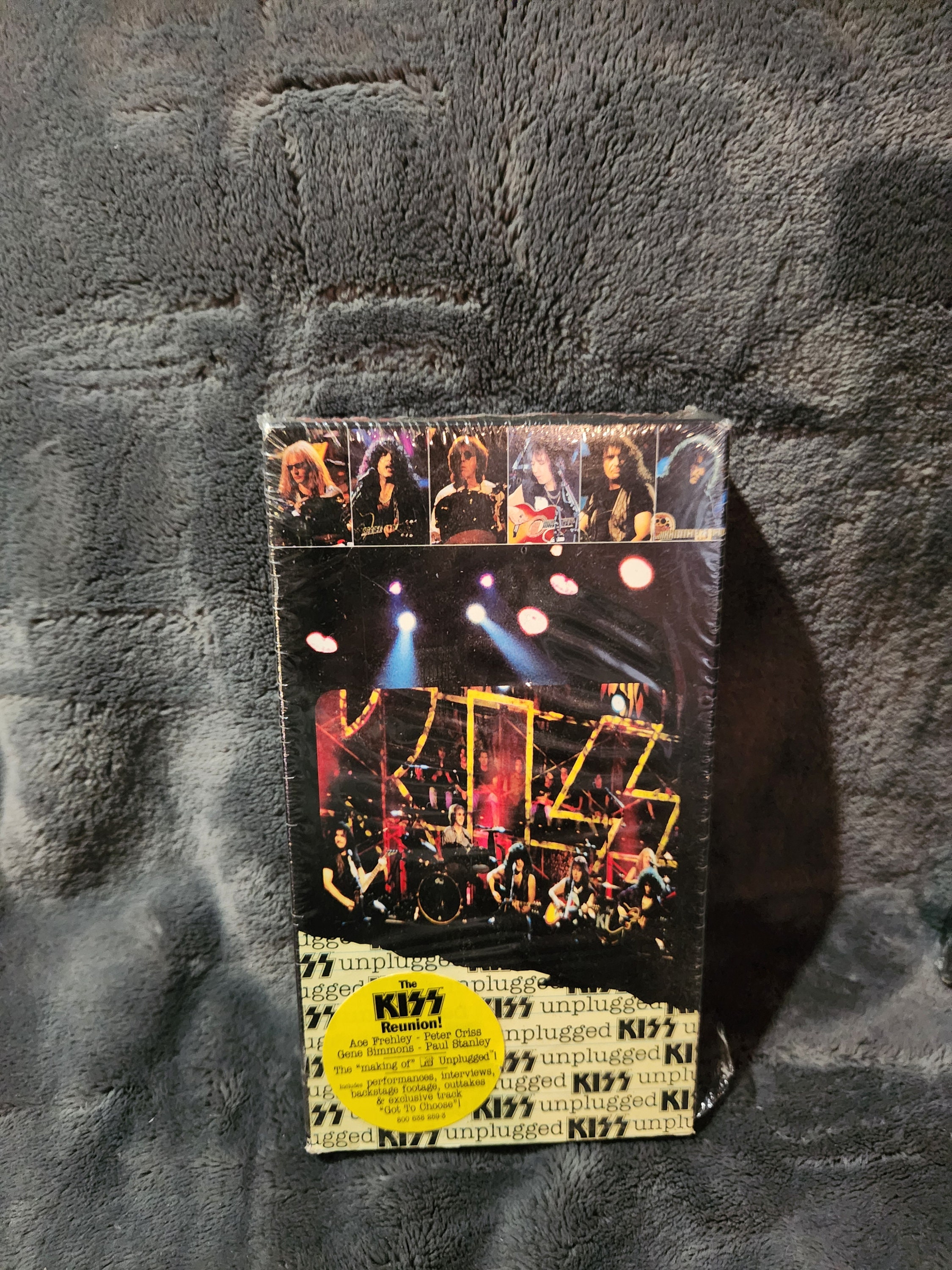 希少 入手困難 KISS MTV UNPLUGGED カラー限定盤 希少 入手困難 KISS MTV UNPLUGGED カラー限定盤