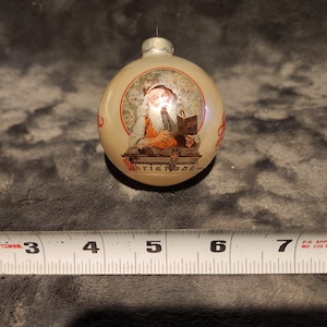 Vintage Norman Rockwell Santa Glass Xmas Ornament Christmas bulb