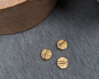 Brass pendant spiral with hole #68 for jewelry making macrame jewelry / 9 mm X 9 mm / macrame accessories / brass jewelry