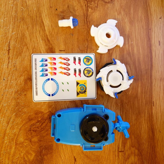 フレンジー　クイーン　未使用　激レア Amazon.co.jp: 遊戯王カード クイーンマドルチェ・ティアラフレース