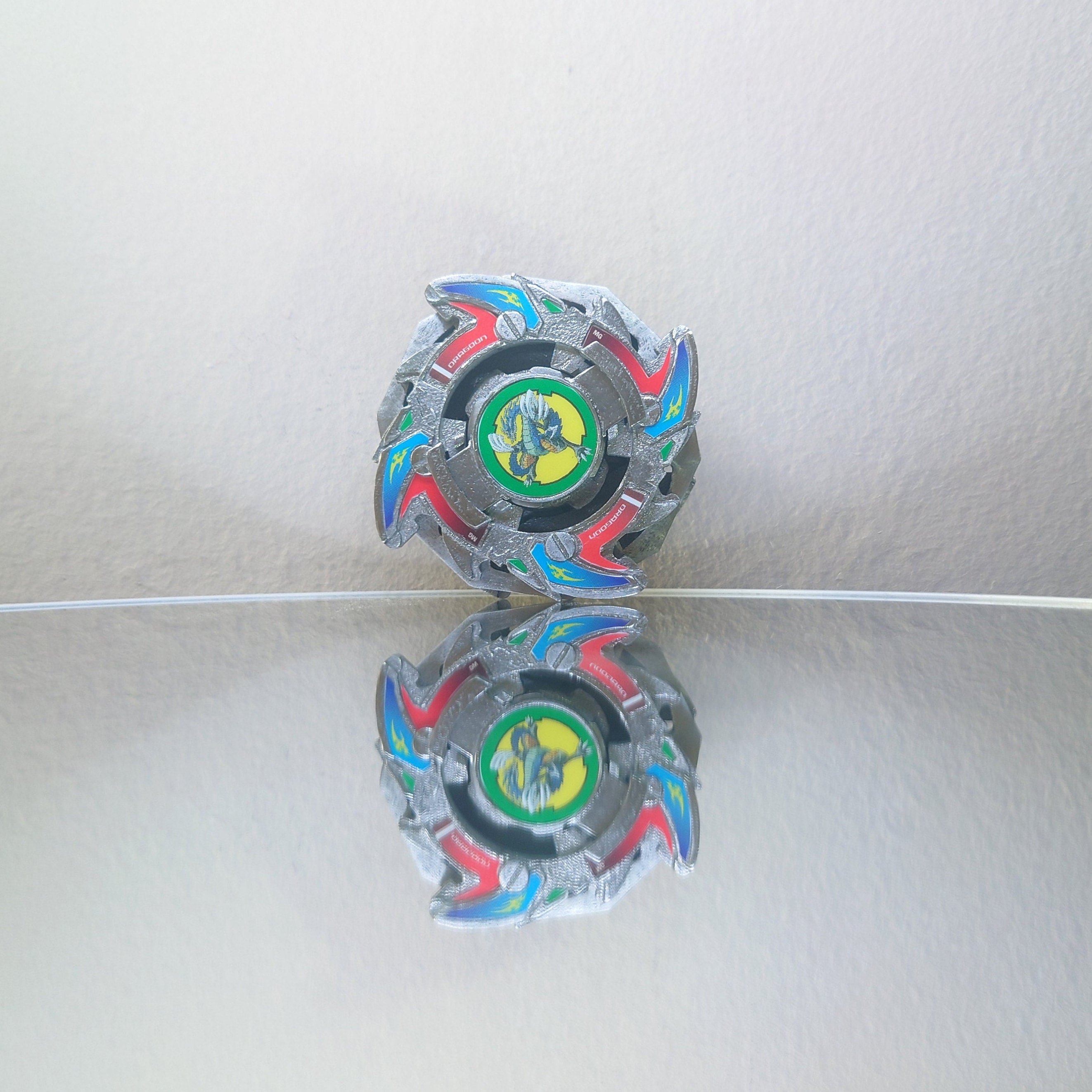 ベイブレードドラグーンＶ シルバーメタルＶｅｒ 未使用 ベイブレード ドラグーンV シルバー beyblade｜Yahoo!フリマ（旧
