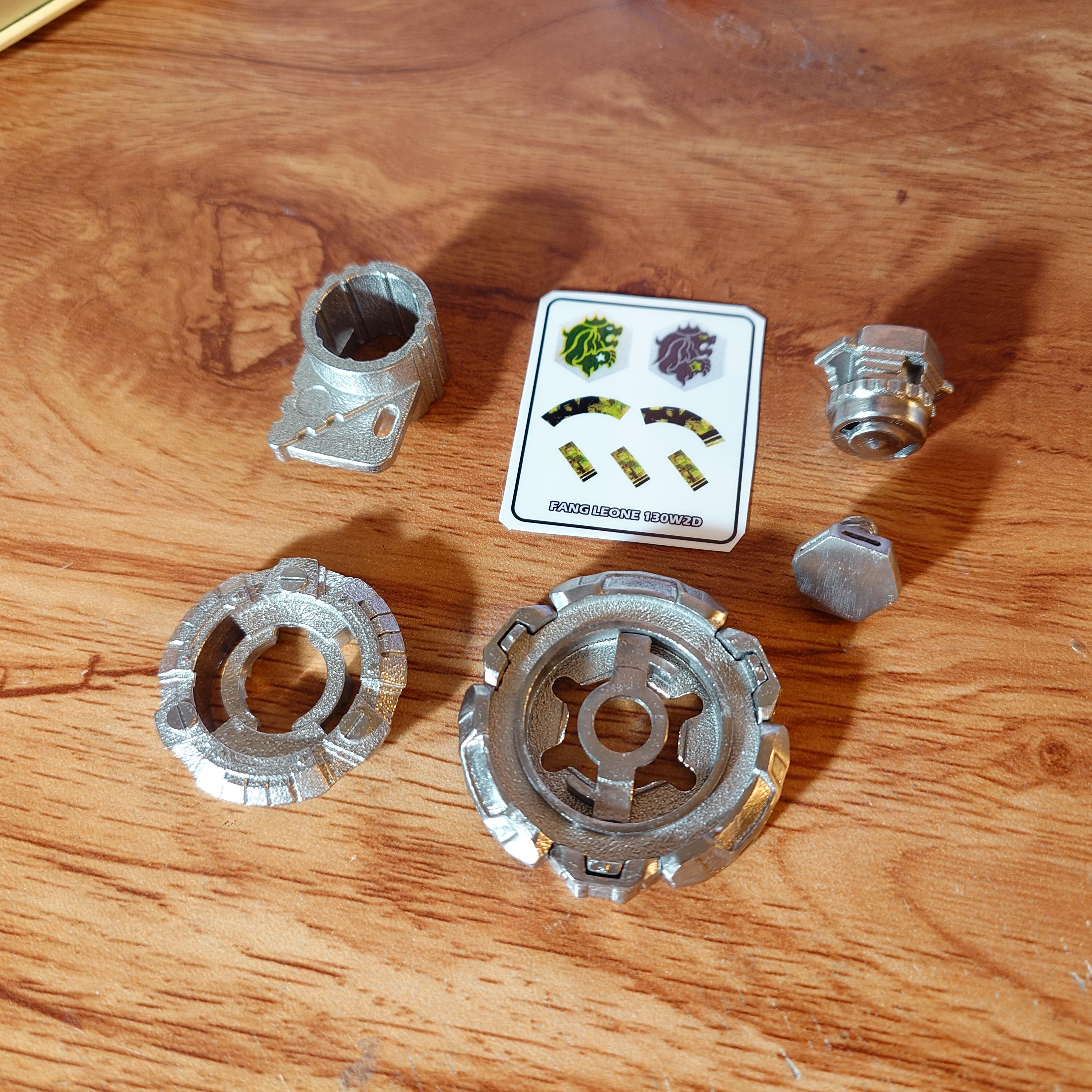 FULL METAL Beyblade Fang Leone 130W2D (metal Fight) (stainless