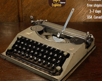 1944 年製 Hermes Baby ワーキング タイプライター、ポータブル