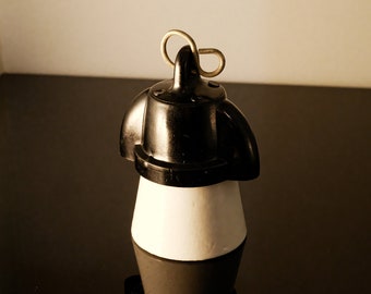 Vintage light bulb socket, unused. A combination of ceramic and bakelite.