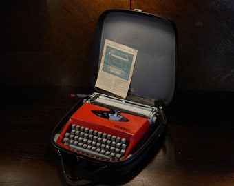 Consul 2313 vintage portable typewriter Classic typewriter Birthday gifts for writers Unusual gift Gifts for students Working typewriter