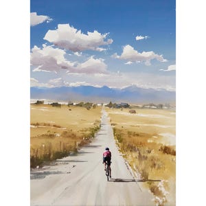 Könnte beinhalten: Ölgemälde eines Radfahrers auf einer langen, geraden Straße durch eine offene Landschaft. Der Himmel ist blau mit weißen Wolken. Die Straße wird von trockenen, goldenen Feldern gesäumt, mit Bergen in der Ferne. Der Radfahrer trägt ein rosa-schwarzes Outfit.