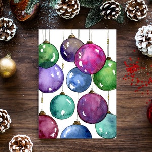 Cartão digital de Natal Cartão de Natal em aquarela Bolas de Natal Cartão pintado à mão Download digital
