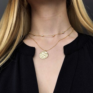 Delicata collana a forma di globo con biglietto di auguri per donne, fidanzate e mogli, in argento sterling 925 rivestito in oro 18k, gioielli semi-fini di Sunneli