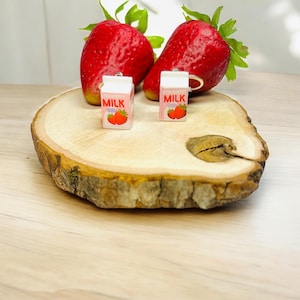 Boucles d'oreilles fraise et lait