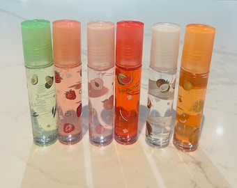 Fruit scented lip oil