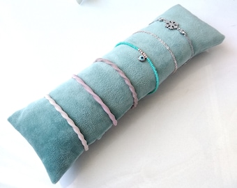 Velvet Bracelets Pillow, Bracelet Pillow, Jewelry Display Pillow, jewelry pillows for bracelets, Jewelry Holder, Bracelet Organizer