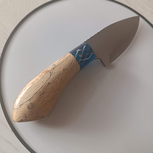 Knife