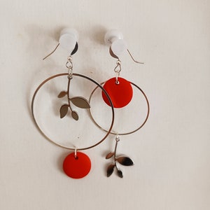 Asymmetrical earrings Rouge