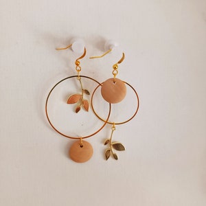 Asymmetrical earrings Naturel