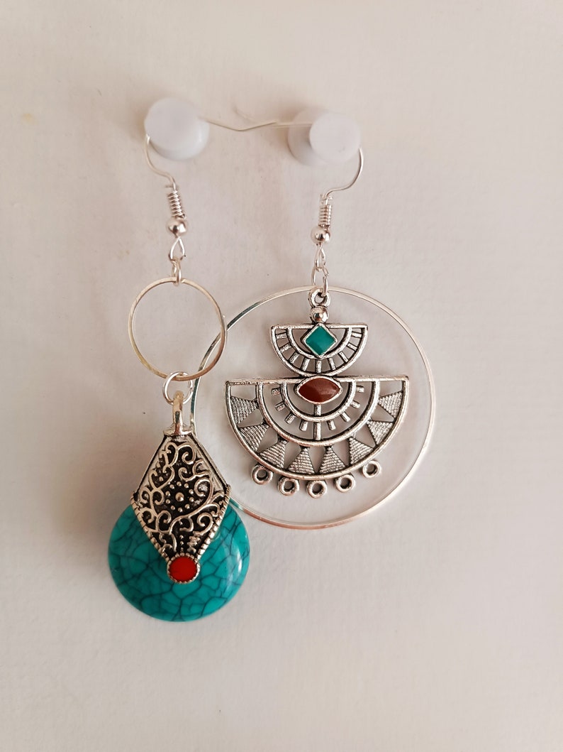 Asymmetrical earrings Turquoise