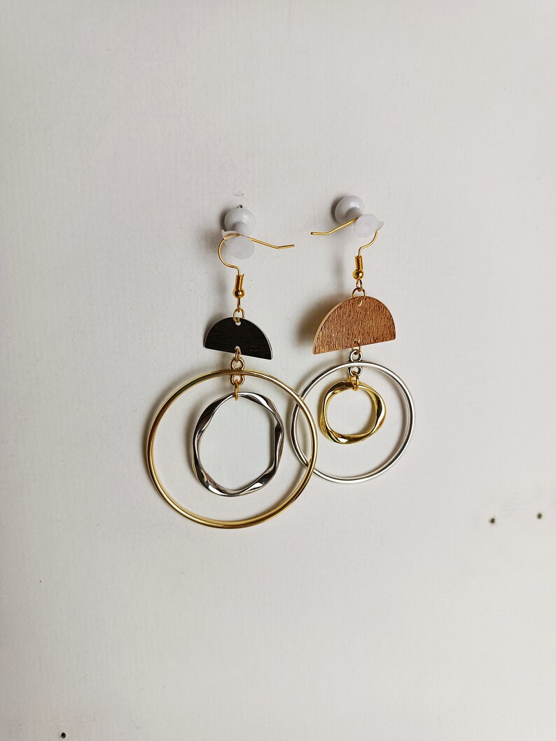 Asymmetrical earrings image 1