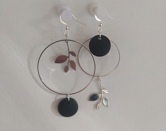 Boucles d'oreilles asymétriques