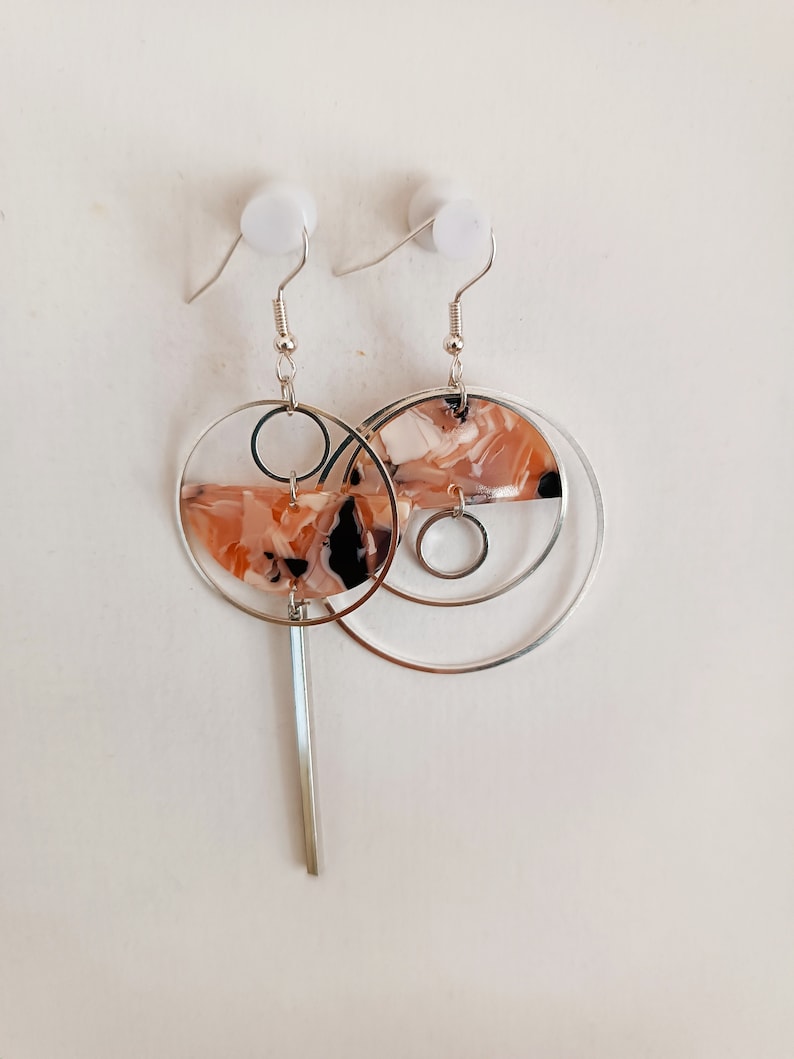 Boucles d'oreilles asymétriques Vieux rose